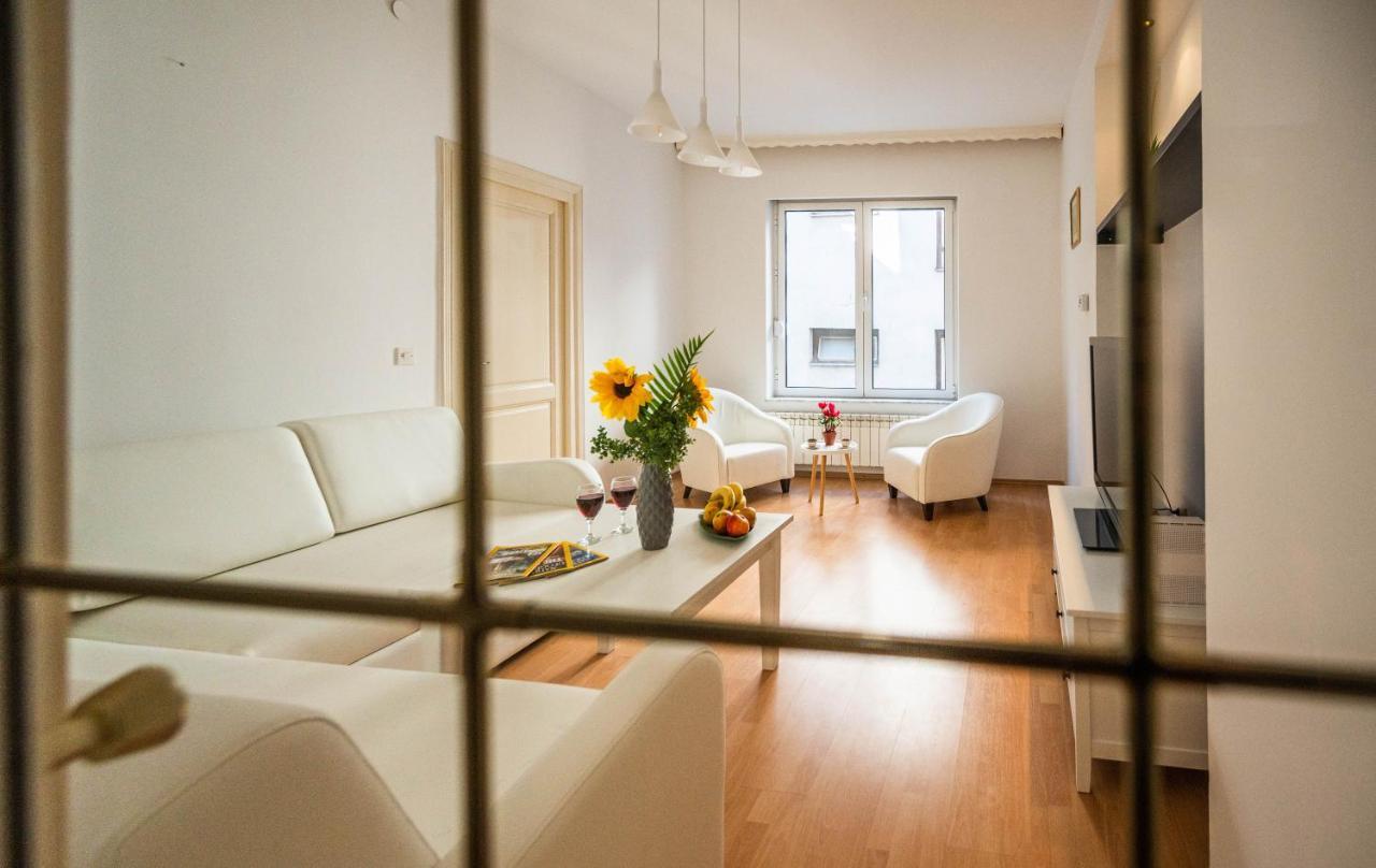 Bright And Modern 1Bdr Apartment In The Center SJJ Exterior foto